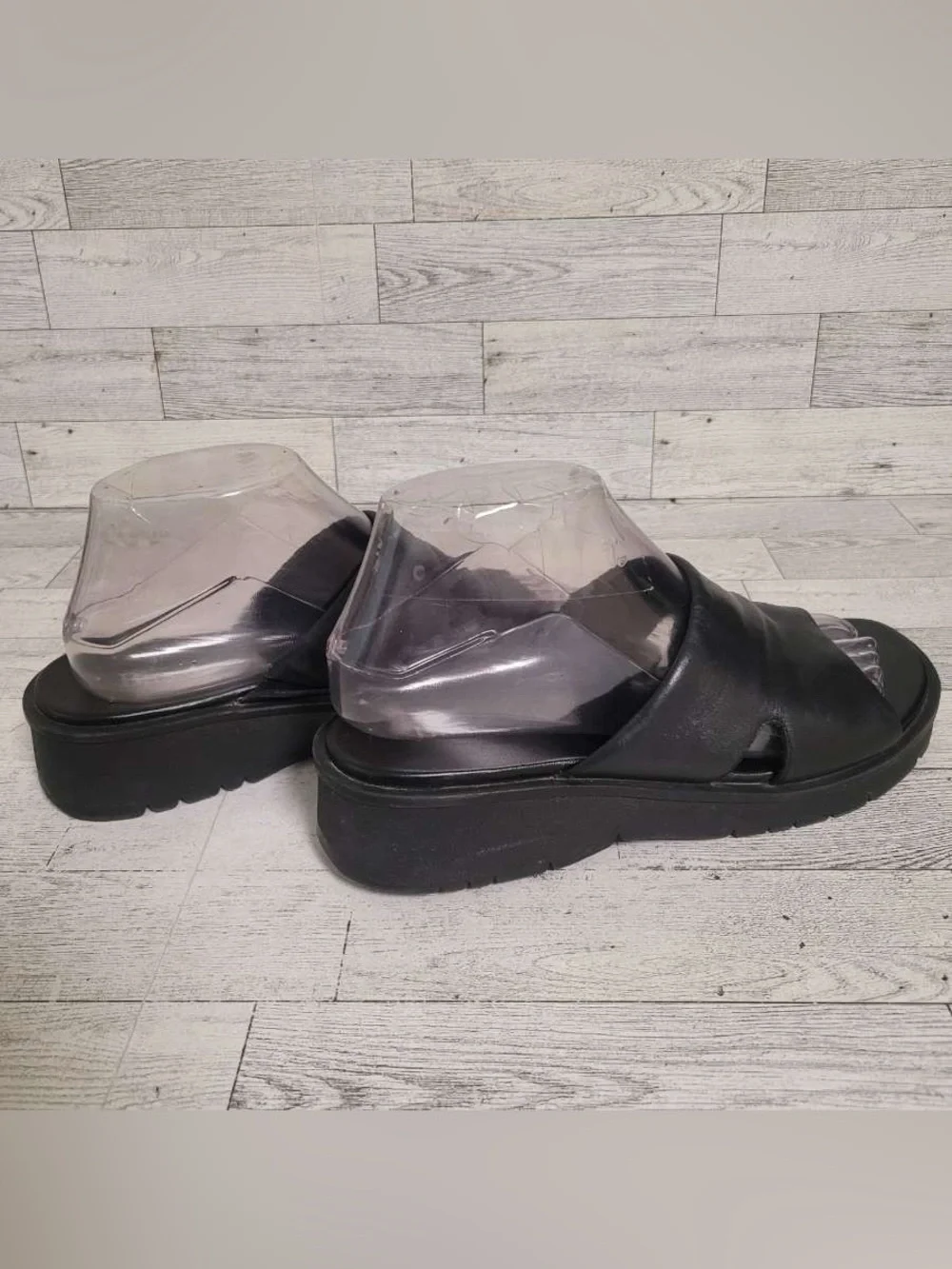 Women’s G.H.Bass Redondo Black Leather Platform Wedge Sandals Size 7.5